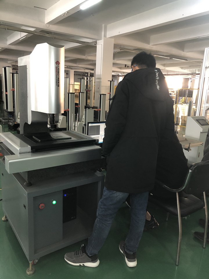 ���ݿͻ�ݰ����˾�鳧ѡ����������